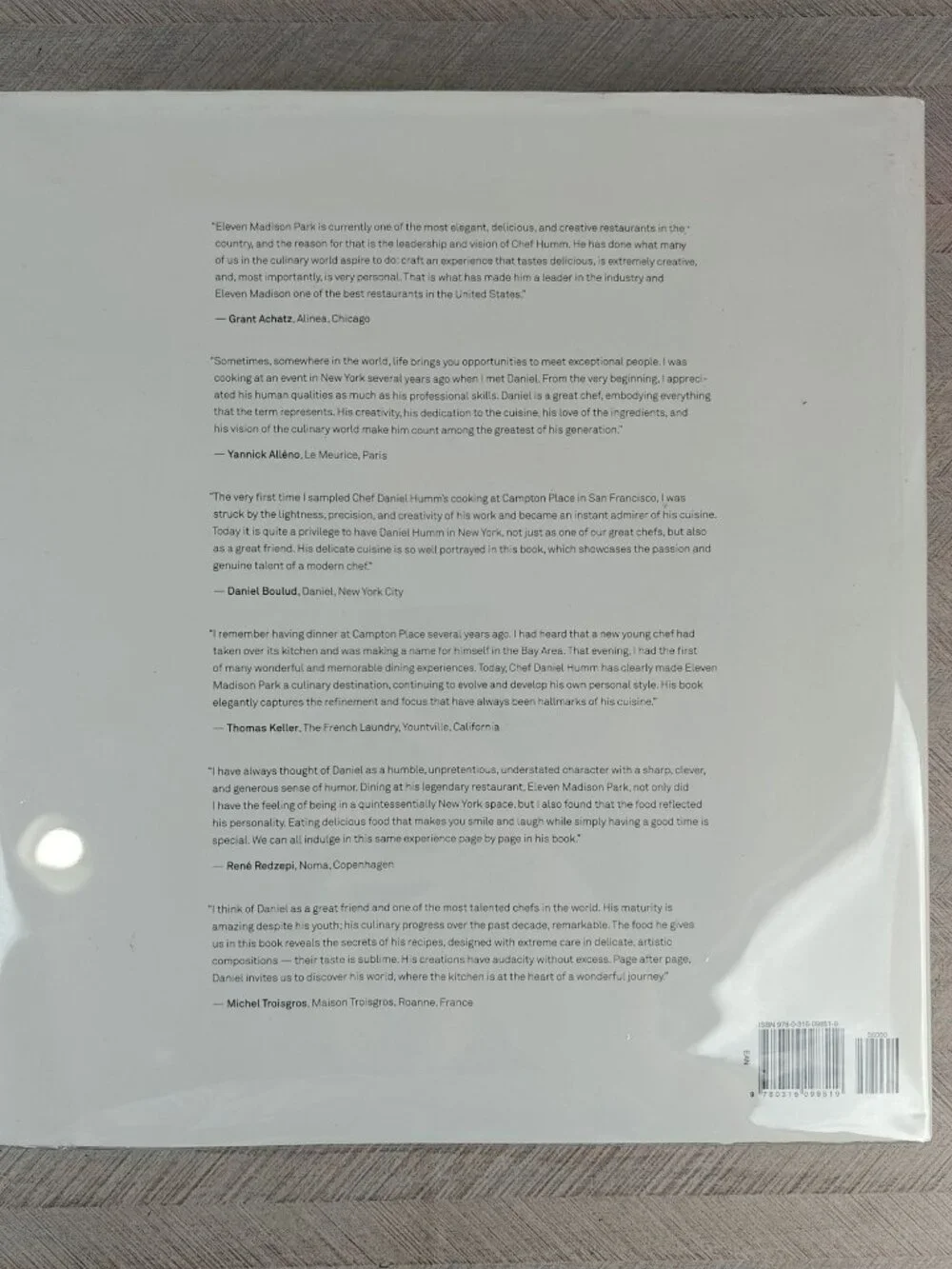 Eleven Madison Park: The Cookbook Daniel Humm Will Guidara Hardcover 2011 Ex-Lib